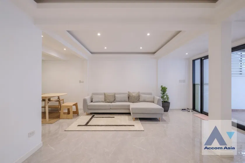 picture 🔼🔽 AccomA 📩 Newly renovated and fully furnished townhouse for rent in Sukhumvit, Bangkok near BTS Phra khanong (AA41379) - 19/19