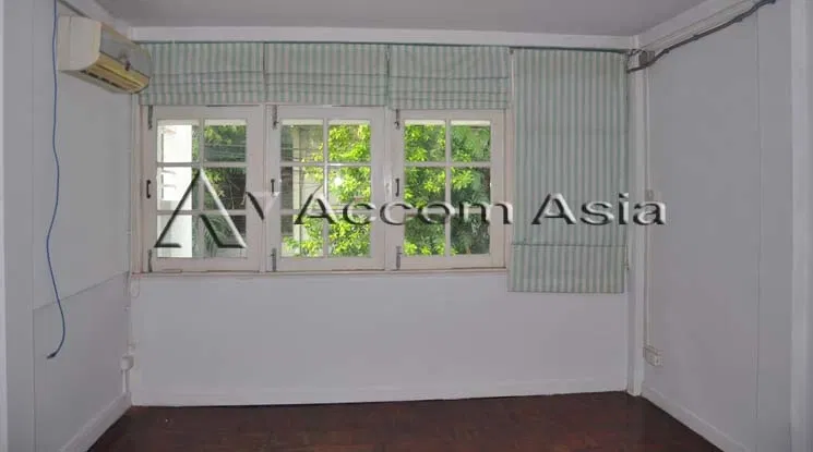 รูป 🔼🔽 AccomA 📩 Home Office 5 BR Townhouse in Khlong Ton Nuea (13000795) - รูปที่ 13/16