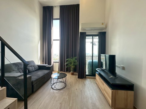 🛋️💗 The Rich Rama 9-Srinakarin 💗🛋️ 2-story loft, clean room, fully furnished, ready to move in🔥🔥 LINE ID: @471ovhib 📲