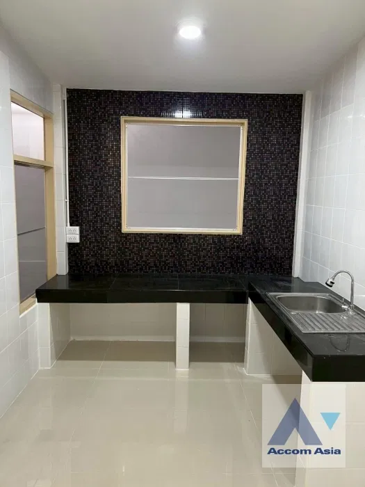 รูป 🔼🔽 AccomA 📩 Home Office 5 BR Townhouse in Klong Tan (AA22936) - รูปที่ 3/20