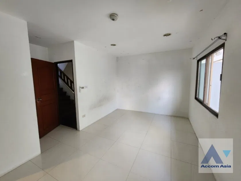 picture 🔼🔽 AccomA 📩 Townhouse for Rent - 300m to BTS Bang Chak, ideal for living and business use (AA37434) - 13/17