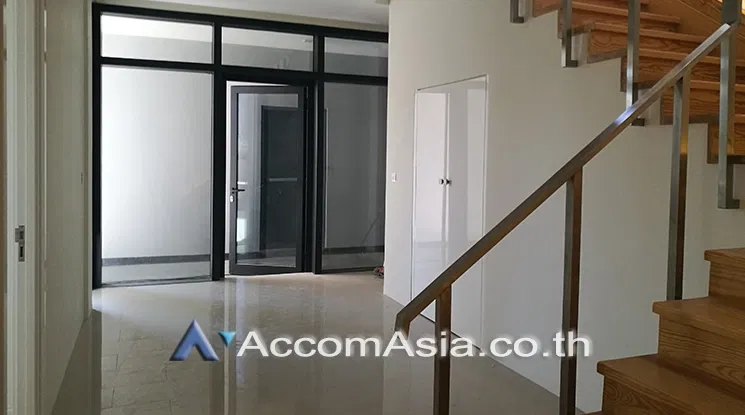 picture 🔼🔽 AccomA 📩 Duplex Condo 3 BR Condominium @Circle Living Prototype (AA18388) - 9/12