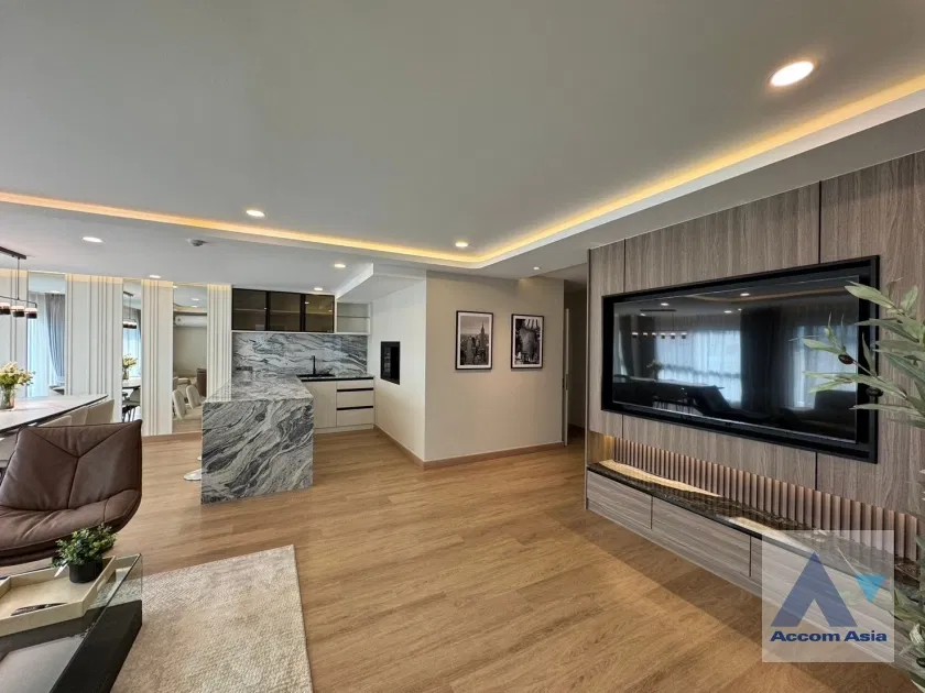 picture 🔼🔽 AccomA 📩  3 BR Condominium @Navin Court (AA39924) - 6/20