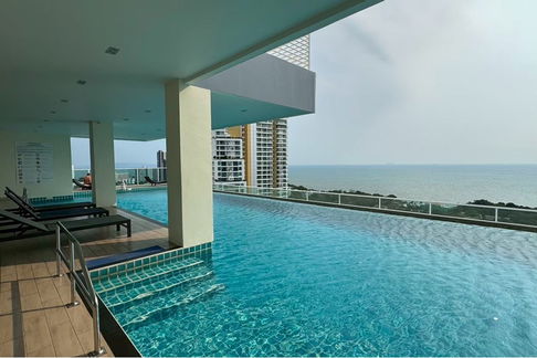 [920611001-377] Urban Oasis Condo in Pattaya - 1BR, Great Amenities