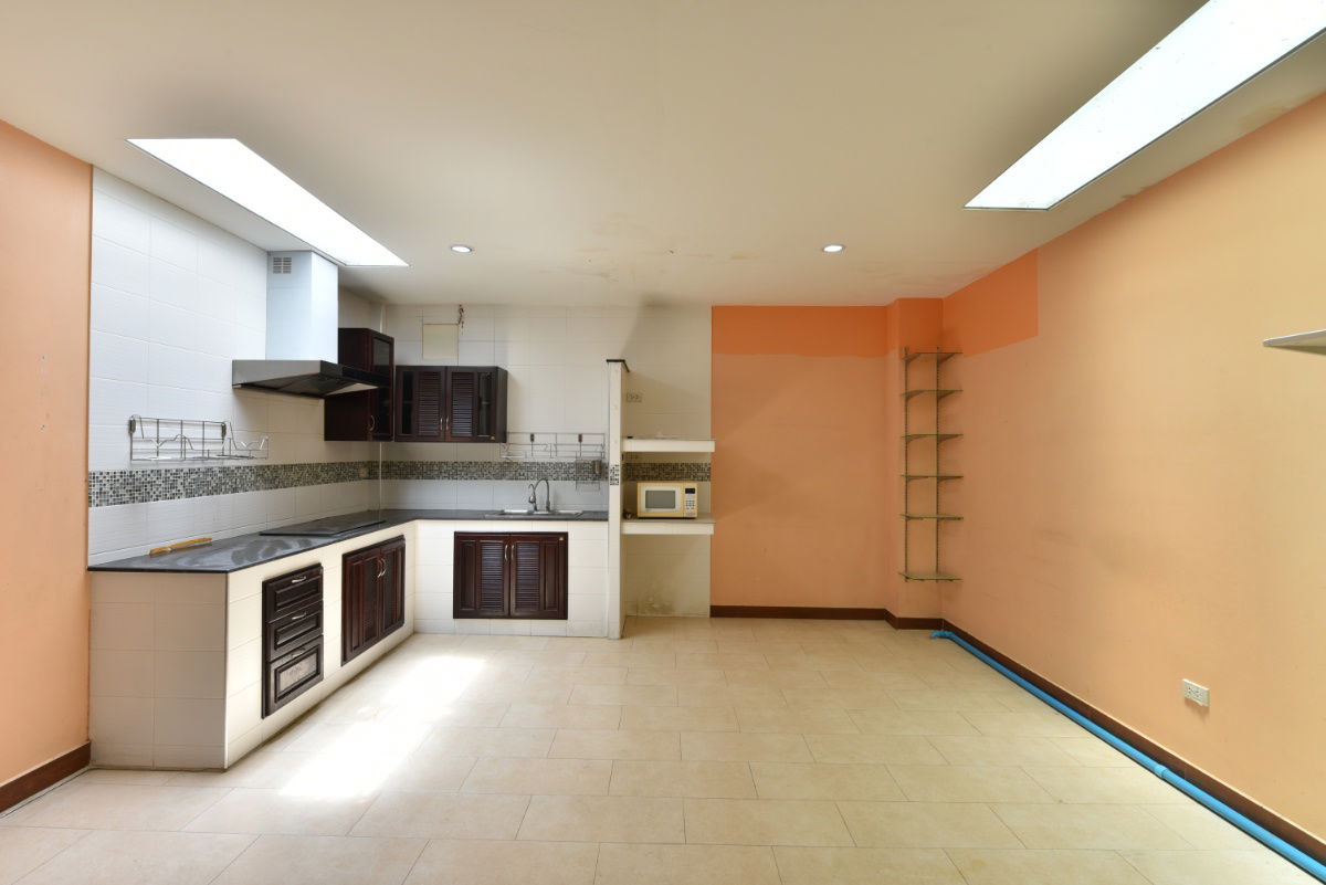 รูป ทาวน์โฮม 3 ชั้น Eco Space บางนา-วงแหวน | เหมาะทำโฮมออฟฟิศ โชว์รูม เก็บสต็อก | ใกล้เมกะบางนา–ทางด่วน–สุวรรณภูมิ-รร.นานาชาติ - รูปที่ 10/28
