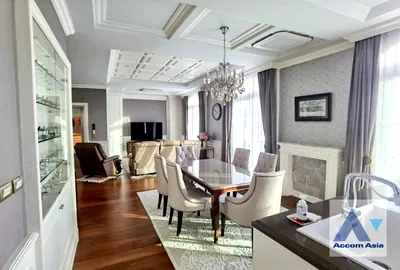 เช่าบ้านเดี่ยว ถนนเพชรบุรี กรุงเทพฯ : 🔼🔽 AccomA 📩 Luxury,Penthouse,Private Swimming Pool,Top floor 2 BR House in Khlong Ton Nuea (AA43710)