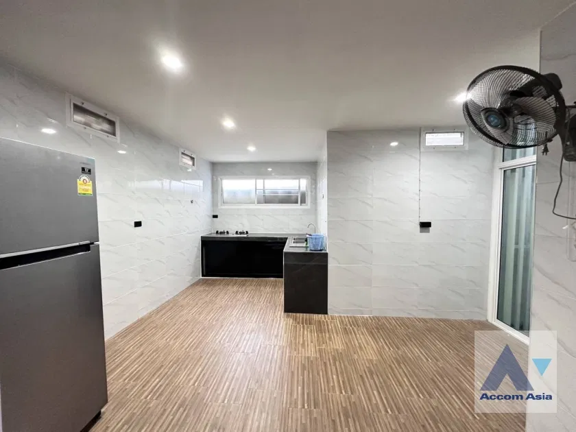 รูป 🔼🔽 AccomA 📩  3 BR Townhouse @Modern style (AA42616) - รูปที่ 1/16