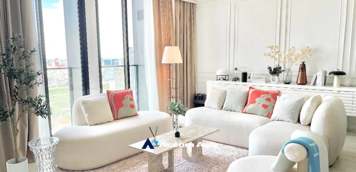 รูป 🔼🔽 AccomA 📩  2 BR Condominium @Noble Ploenchit (AA33669) - รูปที่ 1/6
