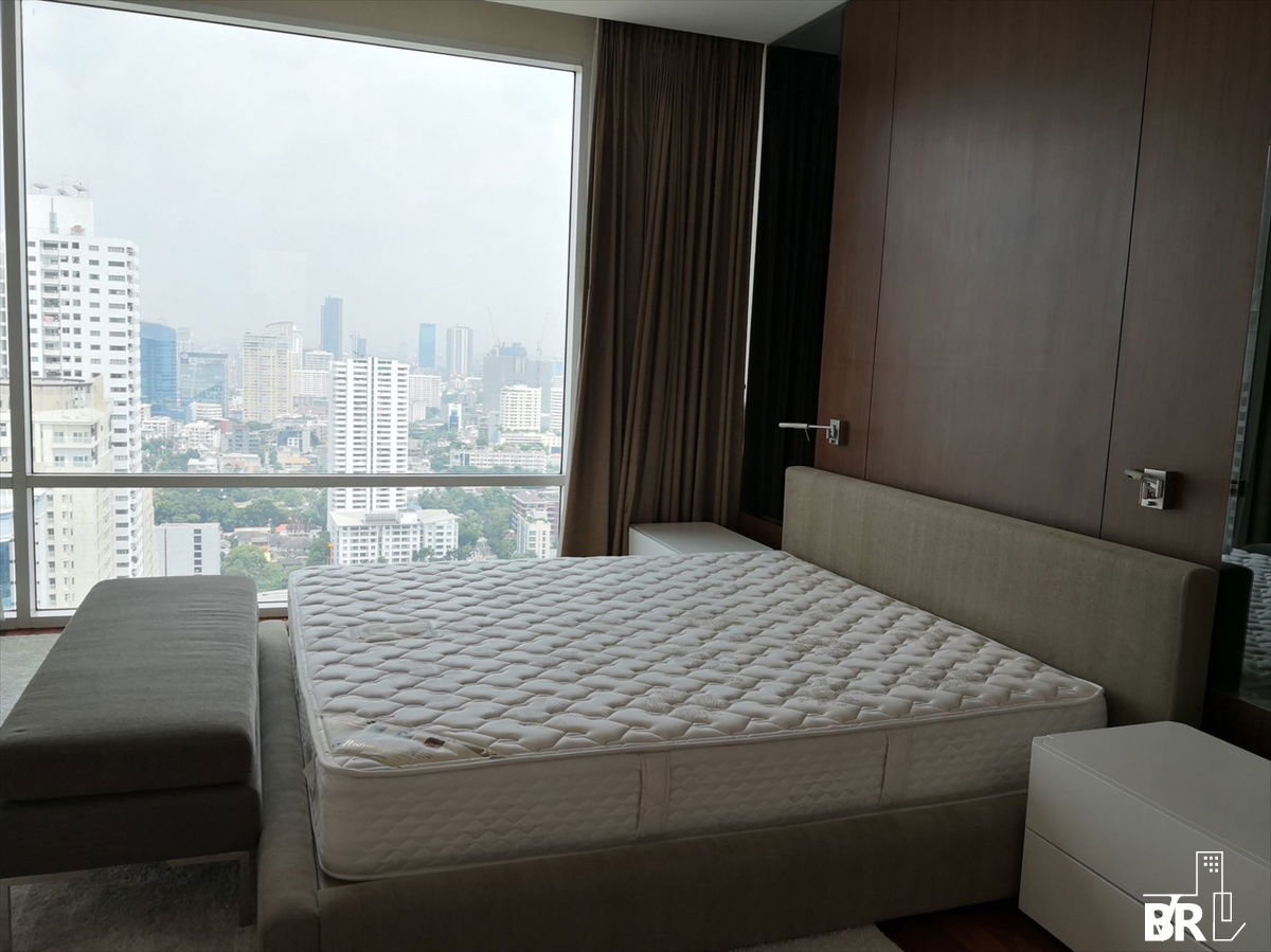 รูป Fullerton 💫Luxury Condo at Special Price ✨Near BTS Ekkamai - รูปที่ 7/10