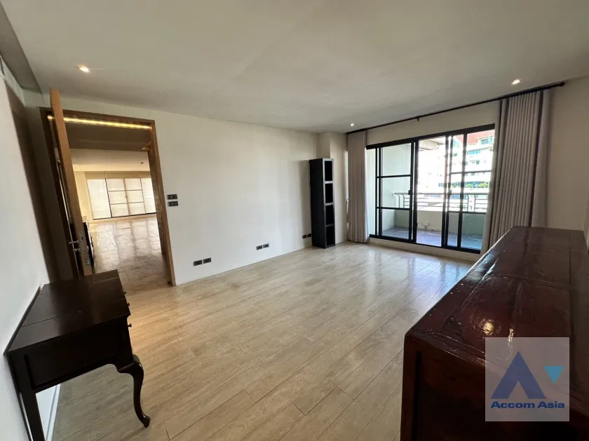 รูป 🔼🔽 AccomA 📩 Elegant Condominium in Prime Sathorn with Dual Entrances (20798)  - รูปที่ 4/17