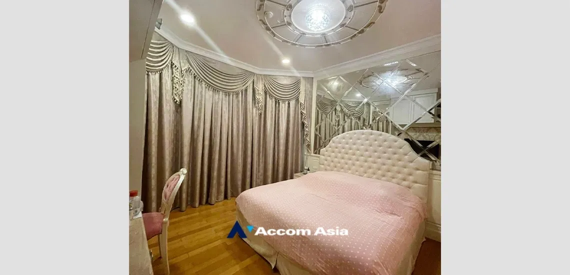 รูป 🔼🔽 AccomA 📩  2 BR Condominium @Royce Private Residences (AA33750) - รูปที่ 4/5