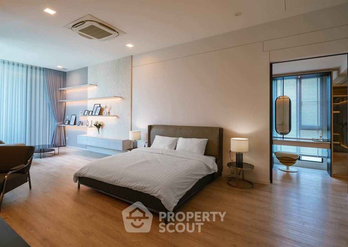 รูป บ้าน 4-ห้องนอน ที่ วีเว่ กรุงเทพกรีฑา ใกล้ กรุงเทพกรีฑา (ID 2284356) - รูปที่ 17/21
