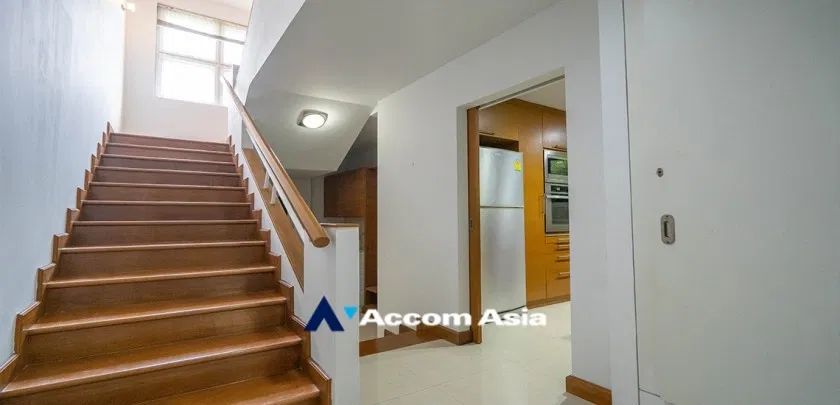 picture 🔼🔽 AccomA 📩 Common Pool 3 BR House @Greenery Living Place (1814238) - 6/18