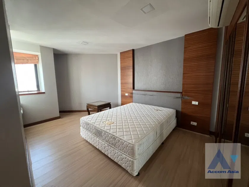 รูป 🔼🔽 AccomA 📩 Warm wood-tone condominium with spacious layout at President Park (210079) - รูปที่ 11/18