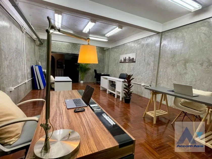 รูป 🔼🔽 AccomA 📩 Home Office,Pet friendly 3 BR Townhouse in Chong Nonsi (AA27831) - รูปที่ 2/20