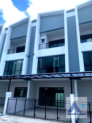 Townhouses for rent วิทยาลัยดุสิตธานี : 🔼🔽 AccomA 📩 Garden View 3 BR Townhouse @Cordiz at Udomsuk (AA43781)
