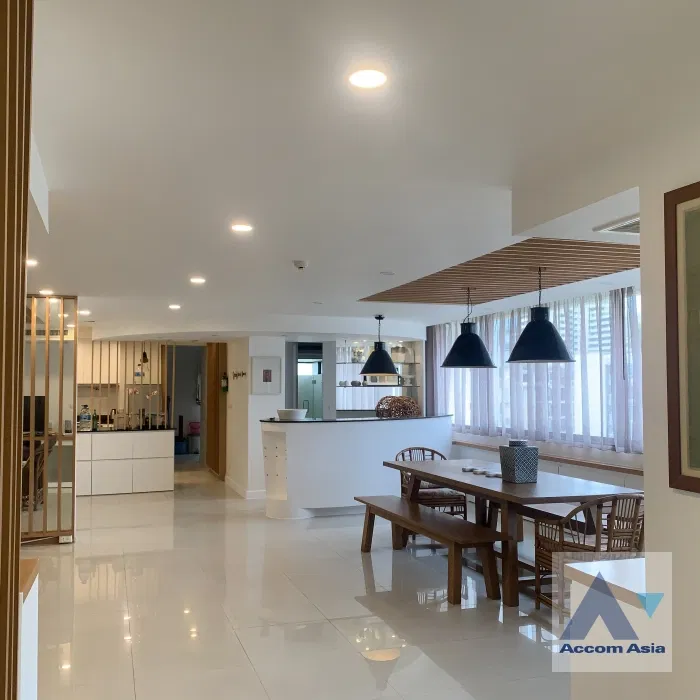 รูป 🔼🔽 AccomA 📩 Bright and spacious condo with classic finishes at Sukhumvit Casa (AA39649) - รูปที่ 4/14