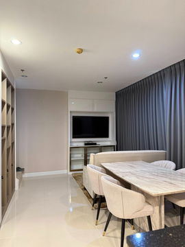 ให้เช่าคอนโด เดอะ สกาย สุขุมวิท อาคาร 1 ชั้น 19 Duplex ขนาด 70 ตรม ใกล้ โรงเรียนนานาชาติ เบิร์คลีย์ บางนา