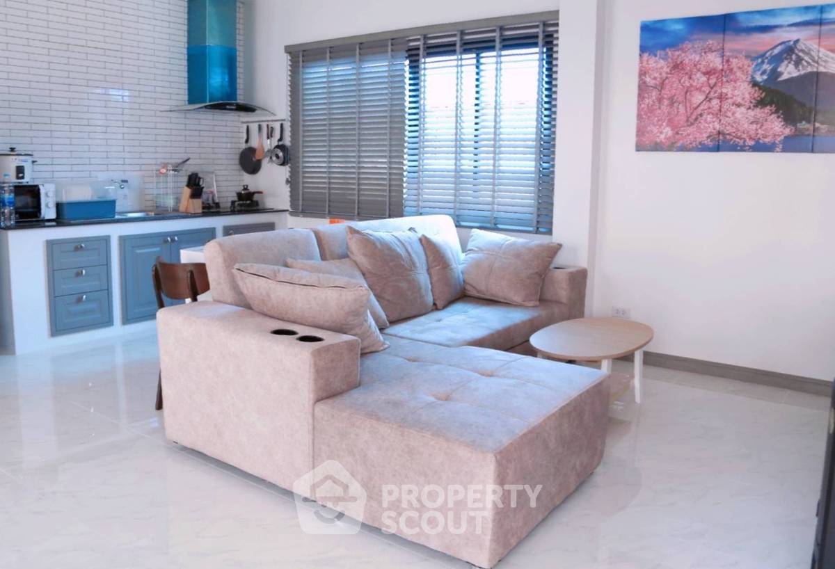 picture 3-BR Villa close to Artist Village Hua Hin (ID 2283705) - 4/12
