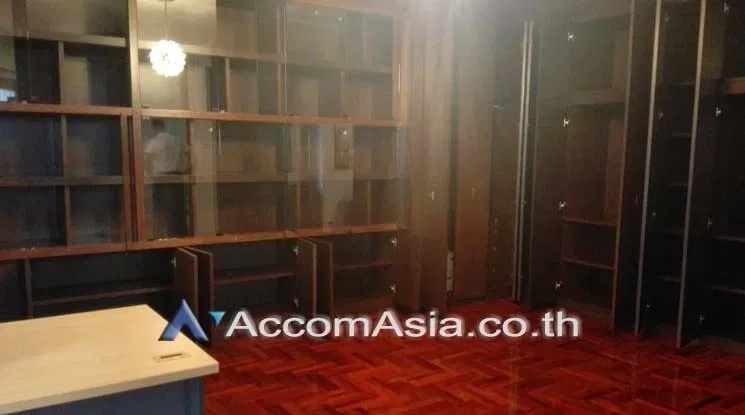 picture 🔼🔽 AccomA 📩  3 BR Townhouse in  Lumphini (AA16976) - 2/9