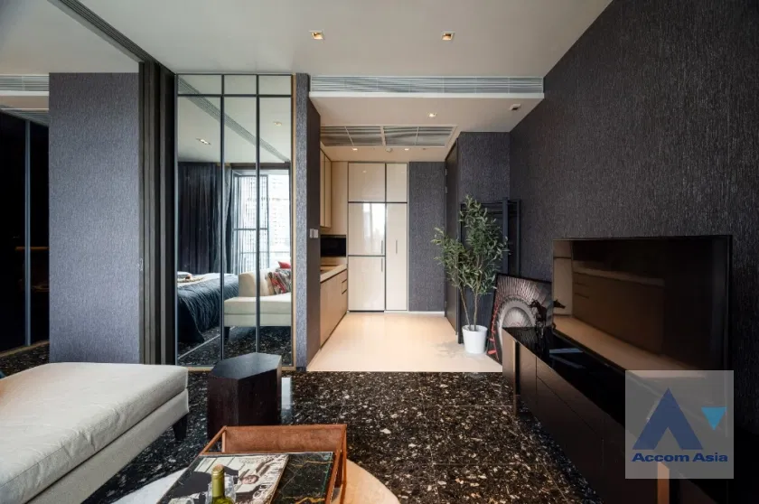 รูป 🔼🔽 AccomA 📩 Sleek high-floor condominium with bold style in Sukhumvit (AA41343) - รูปที่ 9/18