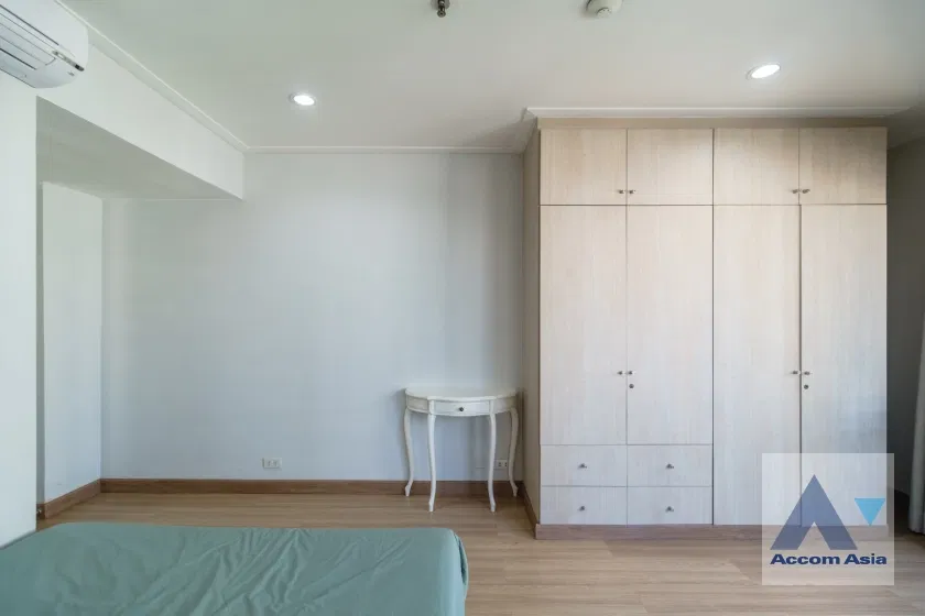 picture 🔼🔽 AccomA 📩  2 BR Condominium @Baan Suan Petch (28397) - 12/15