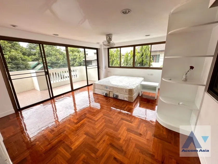 picture 🔼🔽 AccomA 📩  5 BR Townhouse @A Homely Place Residence (AA35845) - 13/20