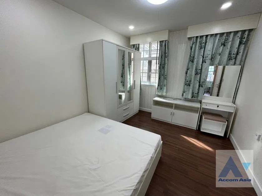 รูป 🔼🔽 AccomA 📩 Townhouse with cozy layout and shared rooftop (AA37335) - รูปที่ 13/20
