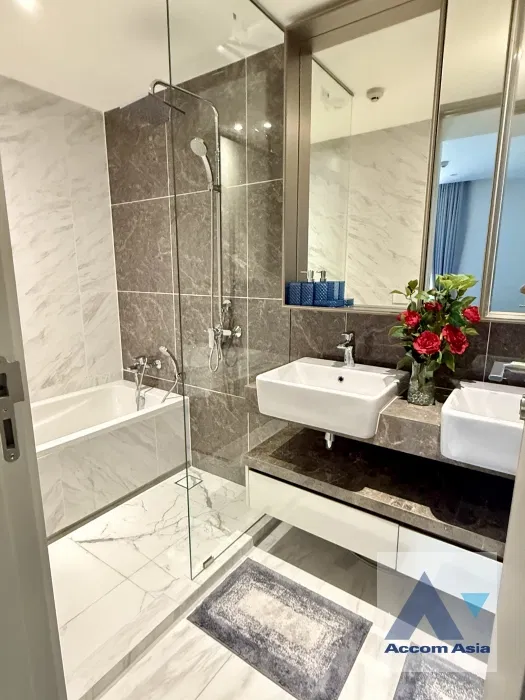 รูป 🔼🔽 AccomA 📩 Fully Furnished 2 BR Condominium @Fynn Asoke (AA43587) - รูปที่ 13/14