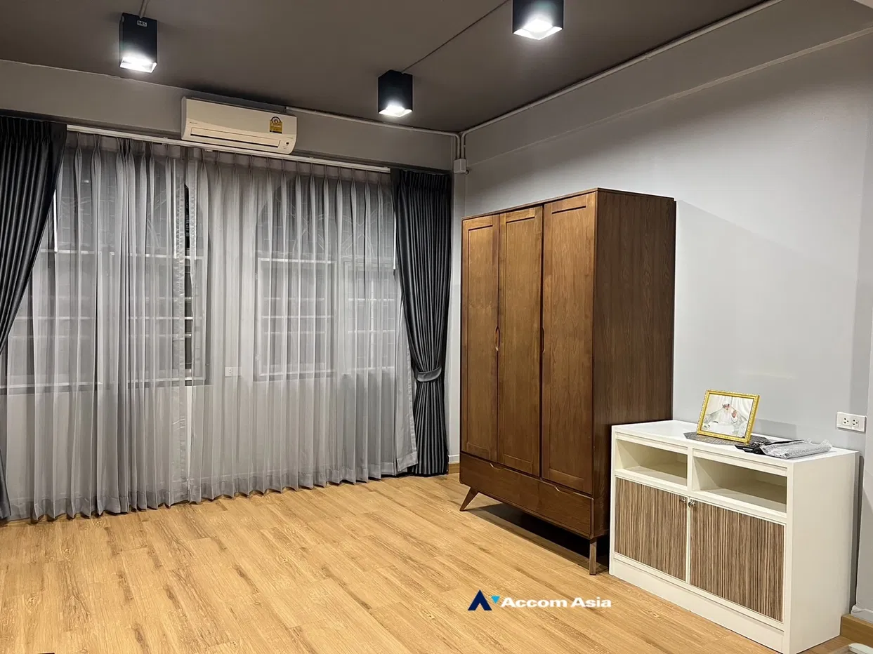 รูป 🔼🔽 AccomA 📩 Home Office 2 BR Townhouse in Bang Khlo (AA35161) - รูปที่ 9/16