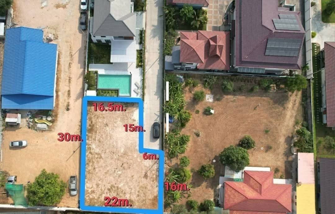 picture Beautiful land for sale in the project Soi K9, Huai Yai, Pattaya. - 2/8