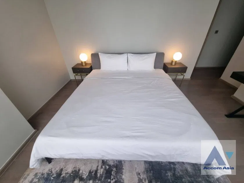 picture 🔼🔽 AccomA 📩 Refined condo with sleek design and warm lighting (AA41789) - 6/19