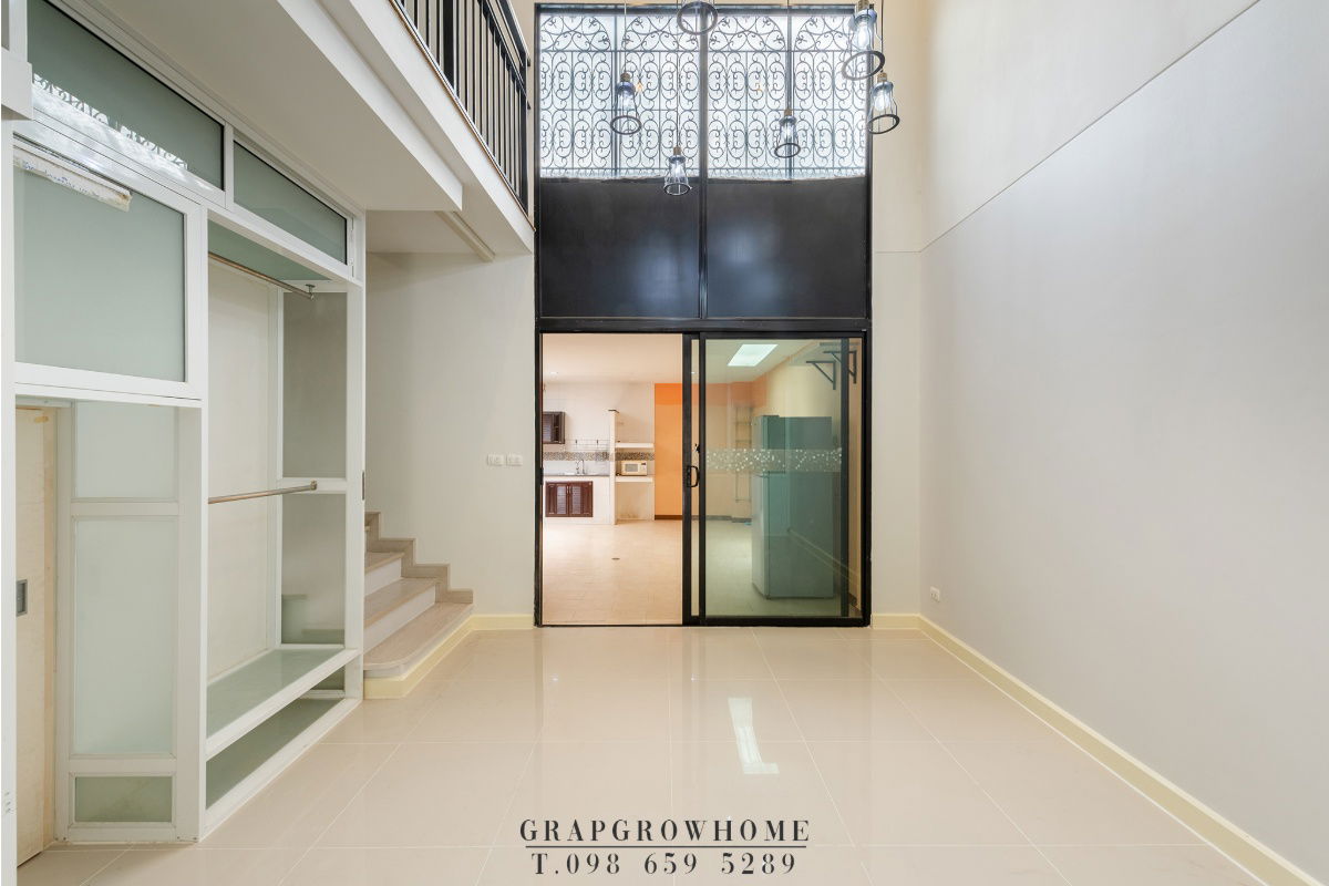 รูป ทาวน์โฮม 3 ชั้น Eco Space บางนา-วงแหวน | เหมาะทำโฮมออฟฟิศ โชว์รูม เก็บสต็อก จุดกระจายสินค้า | ใกล้เมกะบางนา–ทางด่วน–สุวรรณภูมิ-รร.นานาชาติ - รูปที่ 5/24