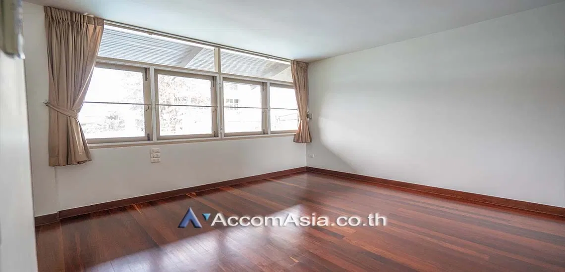 picture 🔼🔽 AccomA 📩 Nature-filled 2-storey home in Phrakanong (60068) - 12/18