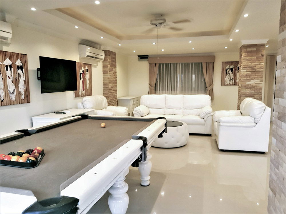 picture 2 Bedrooms Condominium @ Rungfa Condominium - 4/27