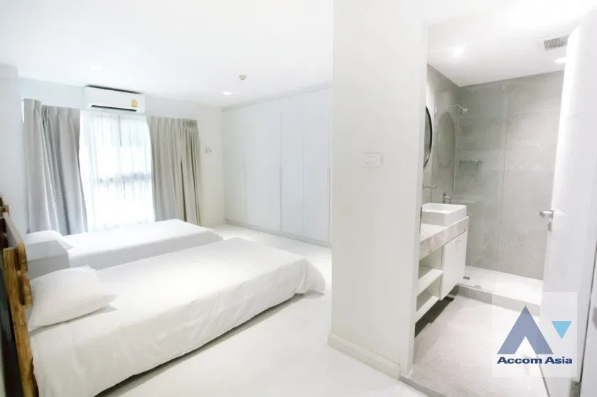 picture 🔼🔽 AccomA 📩 Newly renovated 2 BR Condominium @Navin Court (AA44330) - 20/20