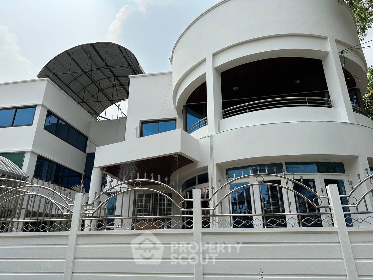 รูป บ้าน 5-ห้องนอน ใน คลองเจ้าคุณสิงห์ (ID 1028813) - รูปที่ 6/6