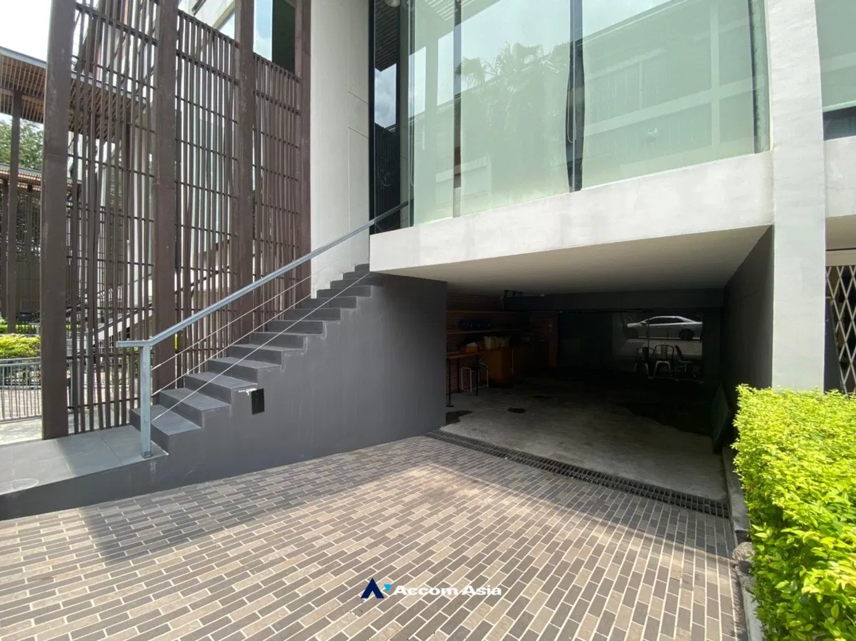 รูป 🔼🔽 AccomA 📩  Modern open-layout house in Punnawithi with high ceilings and natural light (AA15293 - รูปที่ 6/20