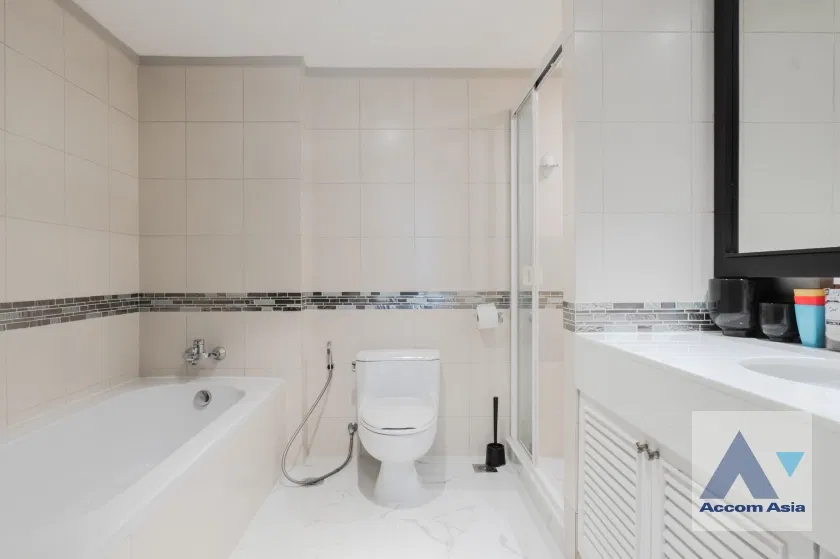picture 🔼🔽 AccomA 📩 Modern condo with cozy feel, practical layout in Langsuan at Baan Na Varang (1510405) - 19/20
