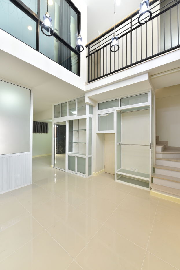 รูป ทาวน์โฮม 3 ชั้น Eco Space บางนา-วงแหวน | เหมาะทำโฮมออฟฟิศ โชว์รูม เก็บสต็อก | ใกล้เมกะบางนา–ทางด่วน–สุวรรณภูมิ-รร.นานาชาติ - รูปที่ 5/28