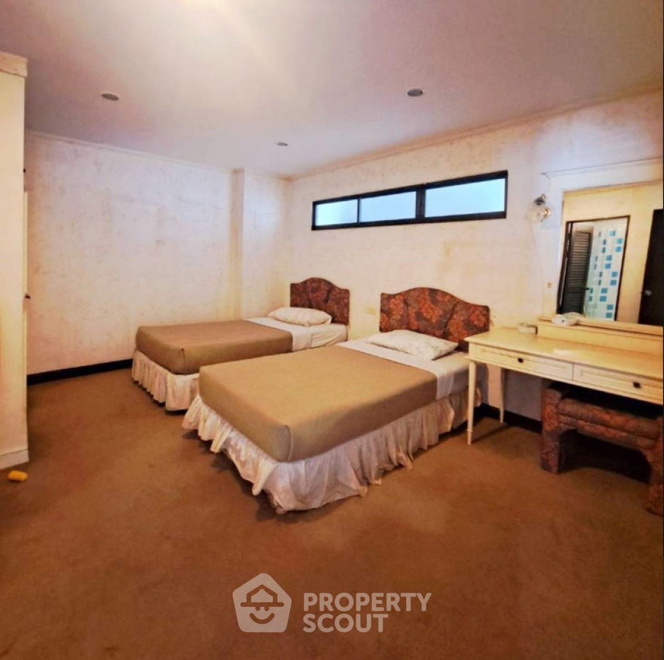 picture 2-BR Condo at Cha-Am Grand Condotel close to Cha-Am Beach (ID 2284713) - 6/9