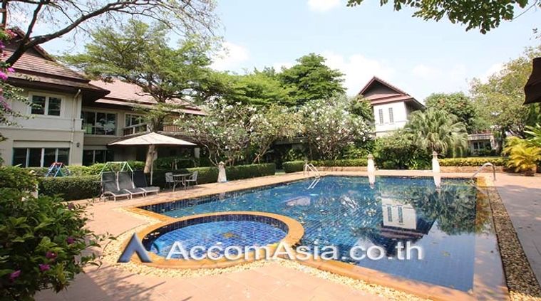 🔼🔽 AccomA 📩 4 BR House @Exclusive family compound (57035)