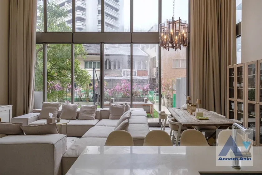 รูป 🔼🔽 AccomA 📩 Private Swimming Pool,Huge Terrace 4 BR Townhouse @749 Residence (AA31156) - รูปที่ 6/20