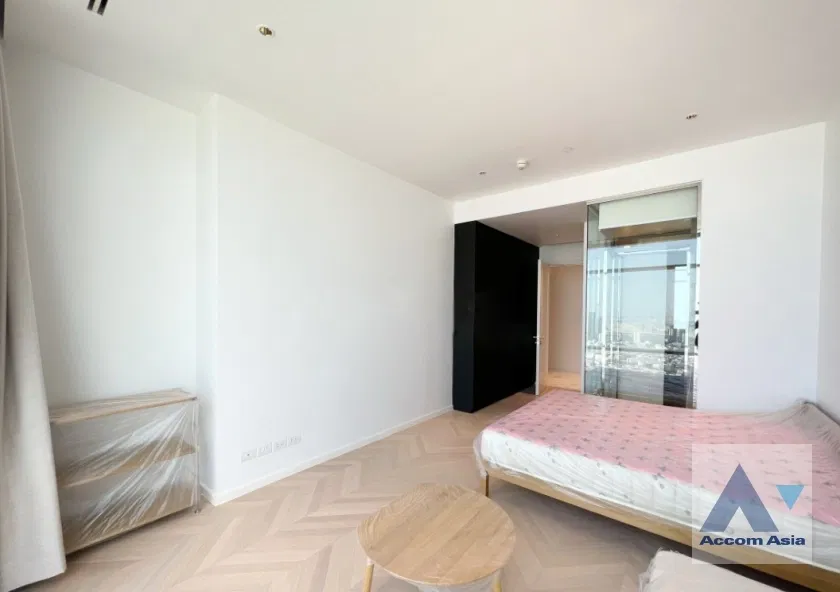 picture 🔼🔽 AccomA 📩  4 BR Condominium @Four Seasons Private Residences (AA37437) - 6/16