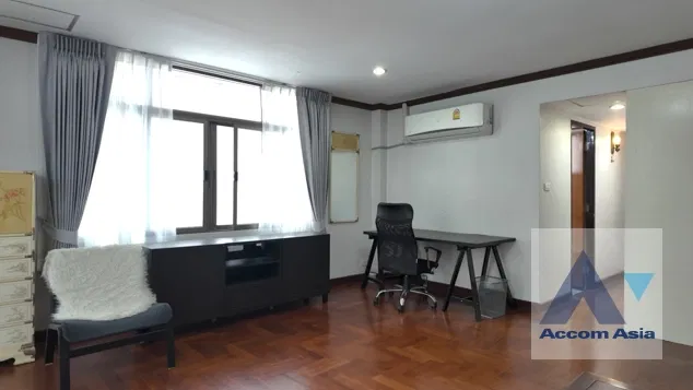 picture 🔼🔽 AccomA 📩 Home Office,Pet friendly 4 BR House in Khlong Ton Nuea (11007401) - 15/20