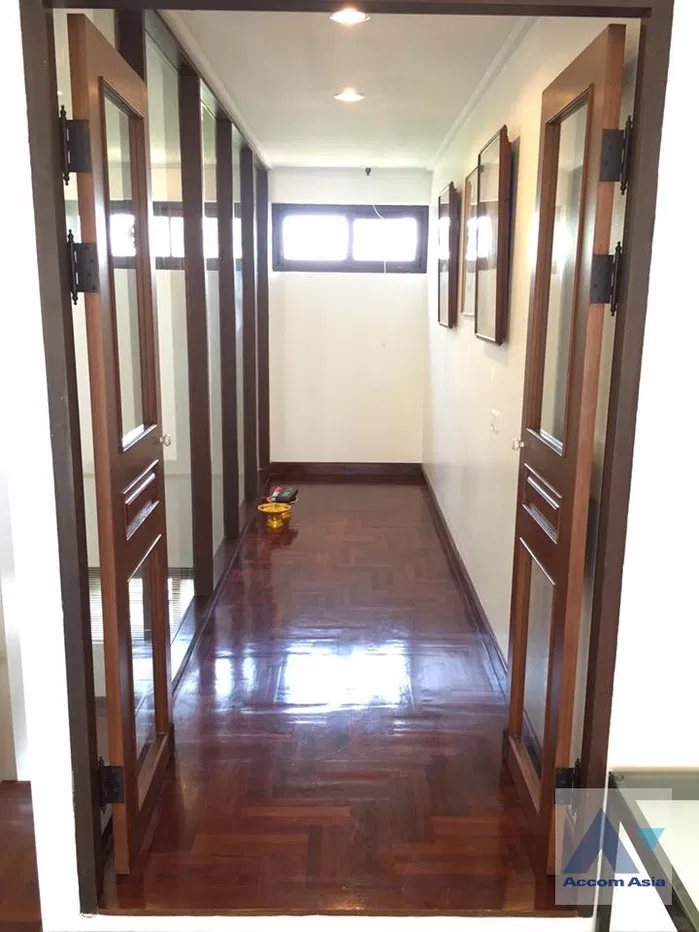 picture 🔼🔽 AccomA 📩 House For Rent in Sukhumvit, Bangkok, near BTS Phra Khanong (AA19628) - 6/20