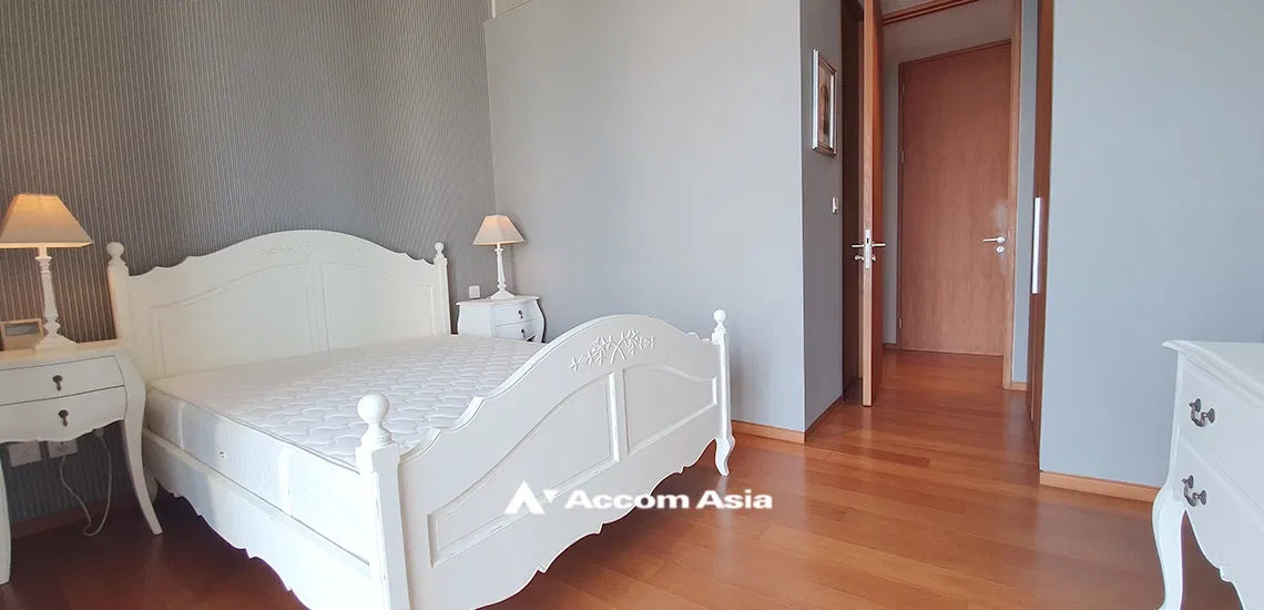 รูป 🔼🔽 AccomA 📩 Vintage-style condo in Sathorn with city view and separate kitchen (AA22681) - รูปที่ 16/20