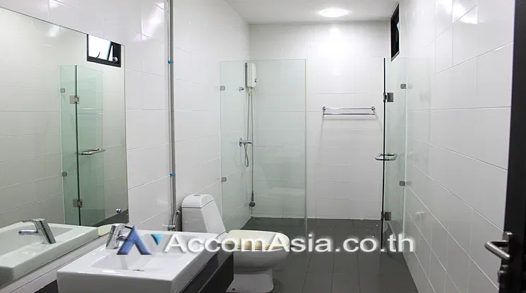 picture 🔼🔽 AccomA 📩 Pet friendly,Home Office 4 BR Townhouse in Khlong Ton Nuea (AA25261) - 11/11