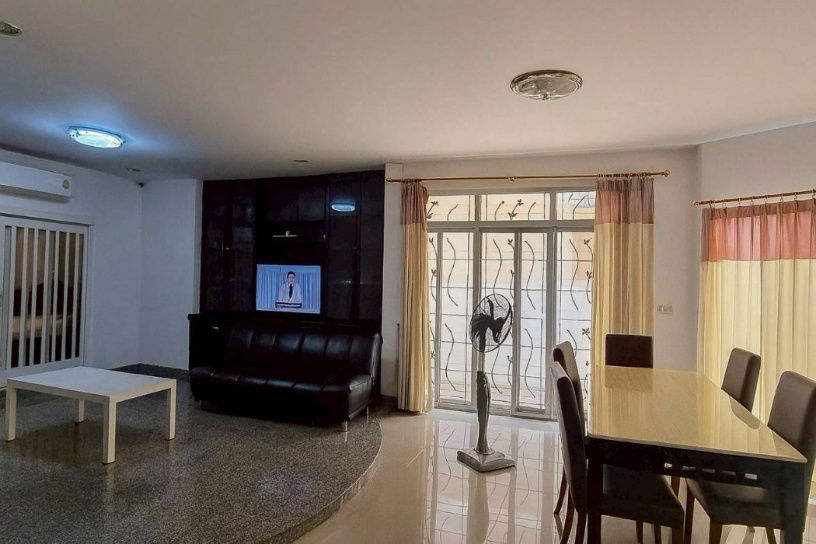 รูป ขาย บ้านเดี่ยว ใกล้ถนนใหญ่ ถ.กาญจนาภิเษก บ้านรัชชา 2 บางใหญ่ 250 ตรม 69 ตรว เจ้าของดูแลอย่างดี ใกล้ MRT M81 - รูปที่ 2/10