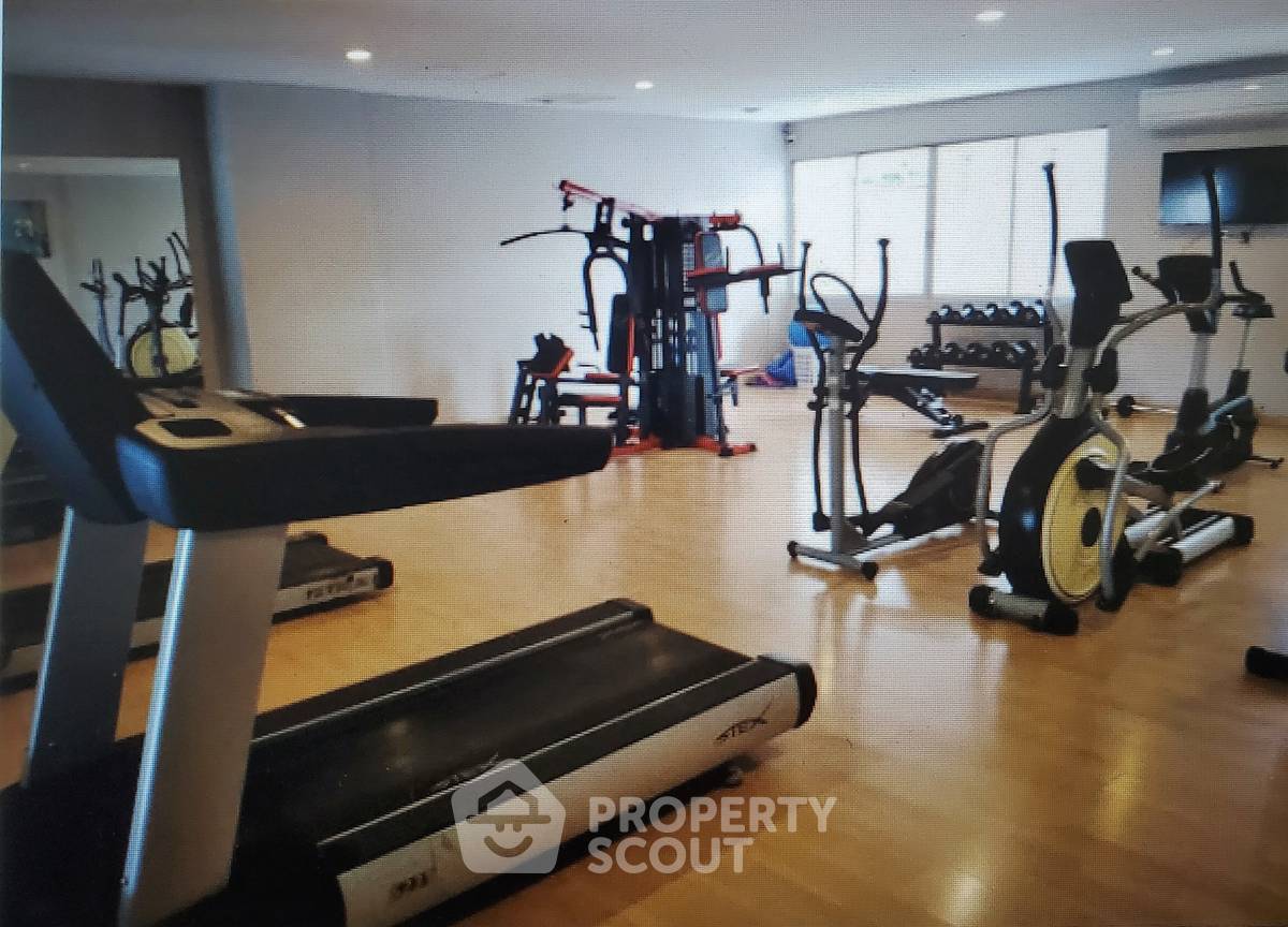 picture 2-BR Condo at D.S. Tower 2 Sukhumvit 39 Condominium near MRT Sukhumvit (ID 1806468) - 12/20